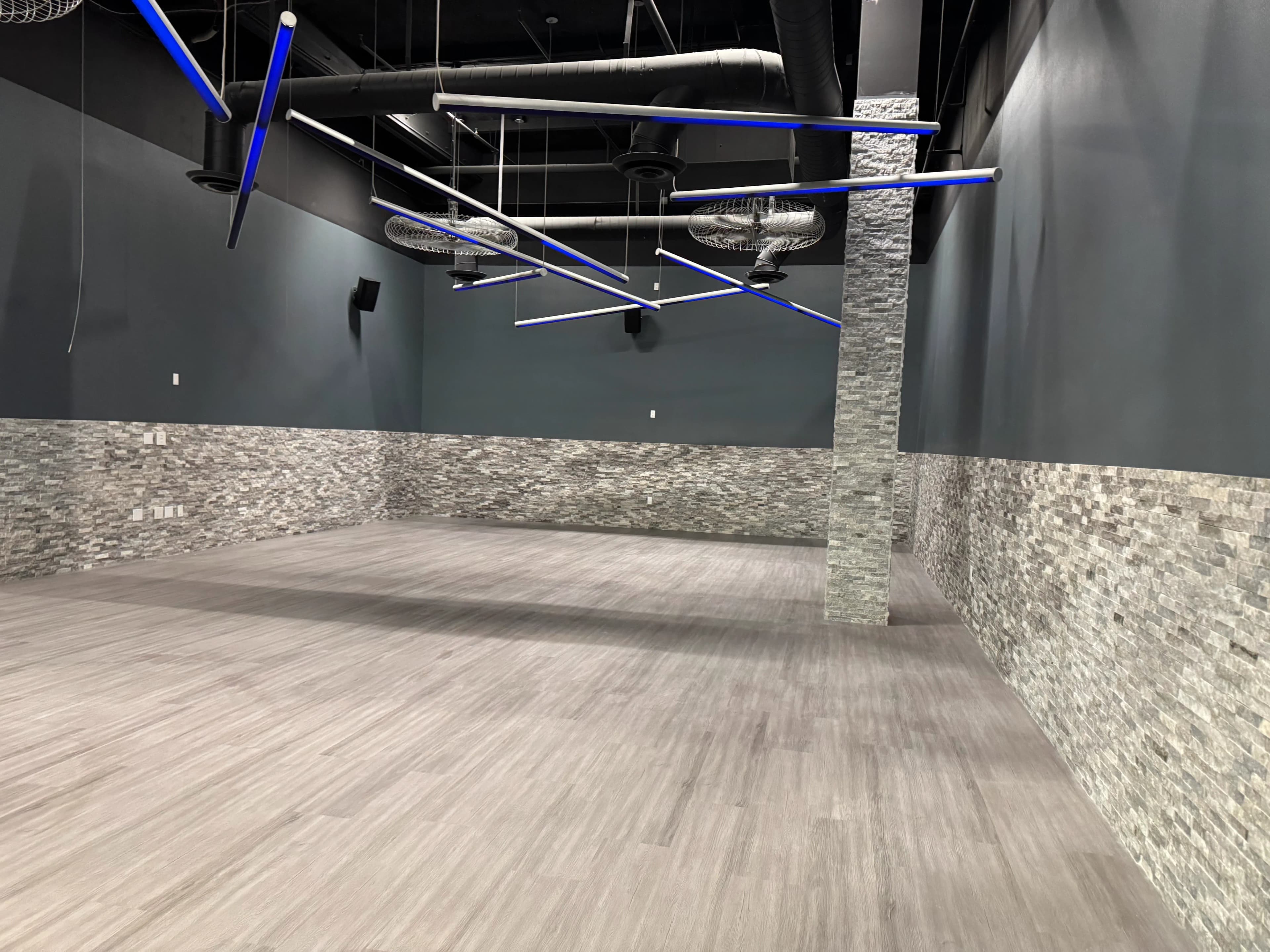 24h Fitness Stone Walls Project 4